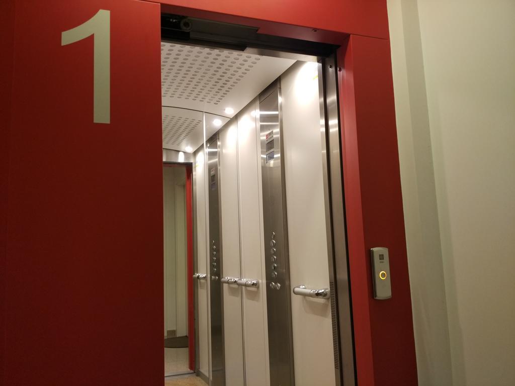 Apartamento Lliris Sol Лестартит Екстериор снимка